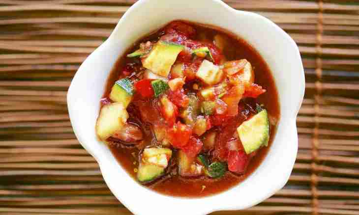 Cold tomatoes and cucumbers soup